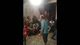 Памирский танец в исполнение иностранца(, 2016-09-14T21:27:05.000Z)