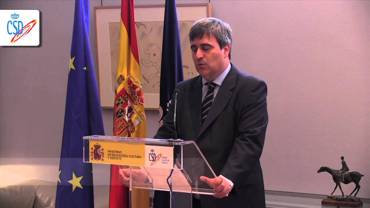 La selección española de waterpolo visita la casa del deporte español consejo comunitario