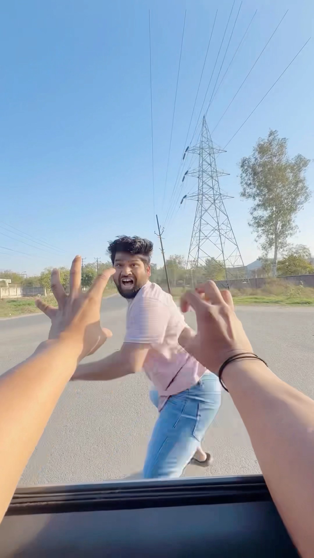 Bhoot ka bhutiya balloon fod diya #comedy #funnyvideo #youtubeshorts #shorts #shortsfeed