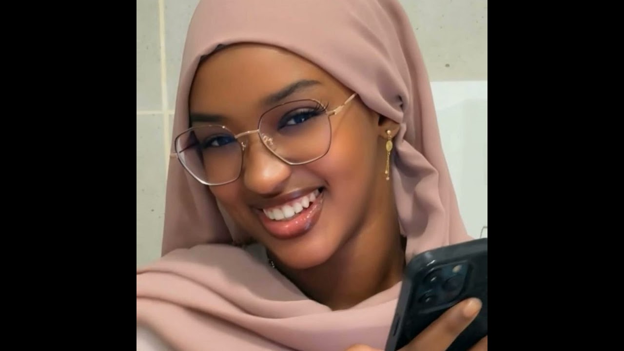 Stars aligns when our eyes meet