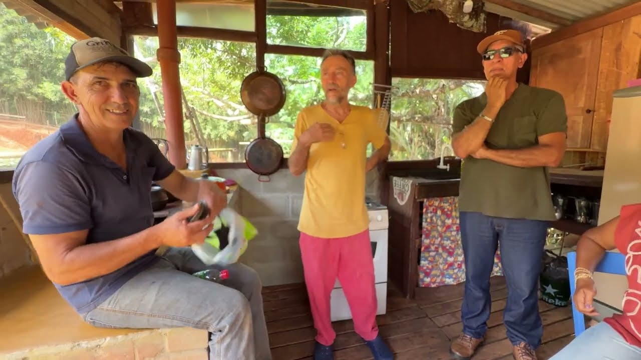 CHICO ABELHA 🐝 E SEUS PUXAS SACOS 😄