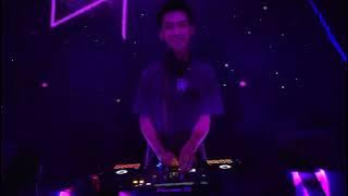A Great DJ who has talent and prospect to become a future star soon. (San Francisco) 25-0907