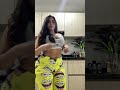 Hot big booty girl twerking🍑