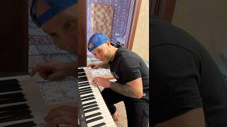 Музыкальный ИНСТРУМЕНТ (смешное видео, юмор, приколы, поржать, смех, прикол)