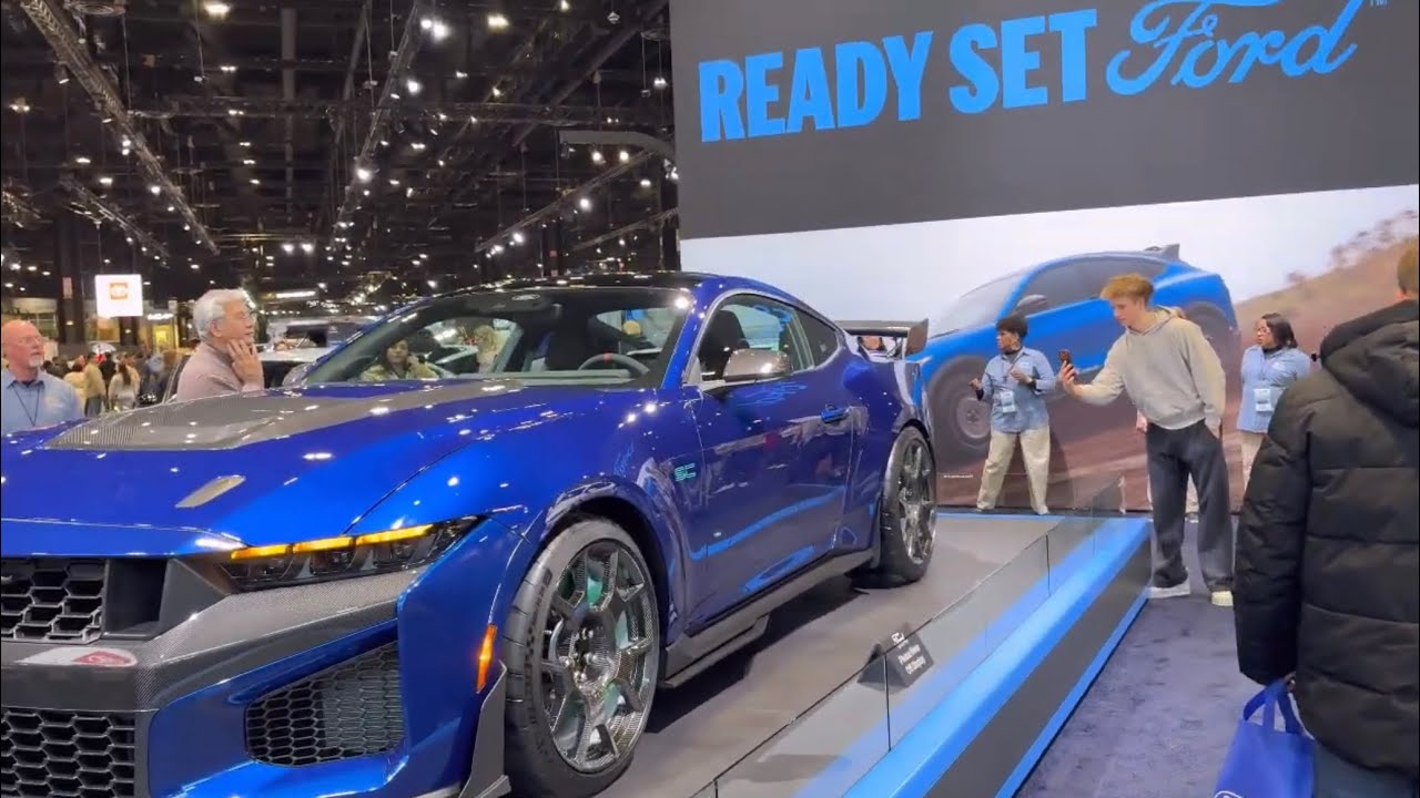 CHICAGO AUTO SHOW 2026 MCCORMICK PLACE CLASSIC & ANTIQUE CAR 