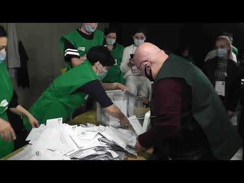 ფოთში 20:00 საათზე საარჩევნო უბნები დაიხურა 31 10 20