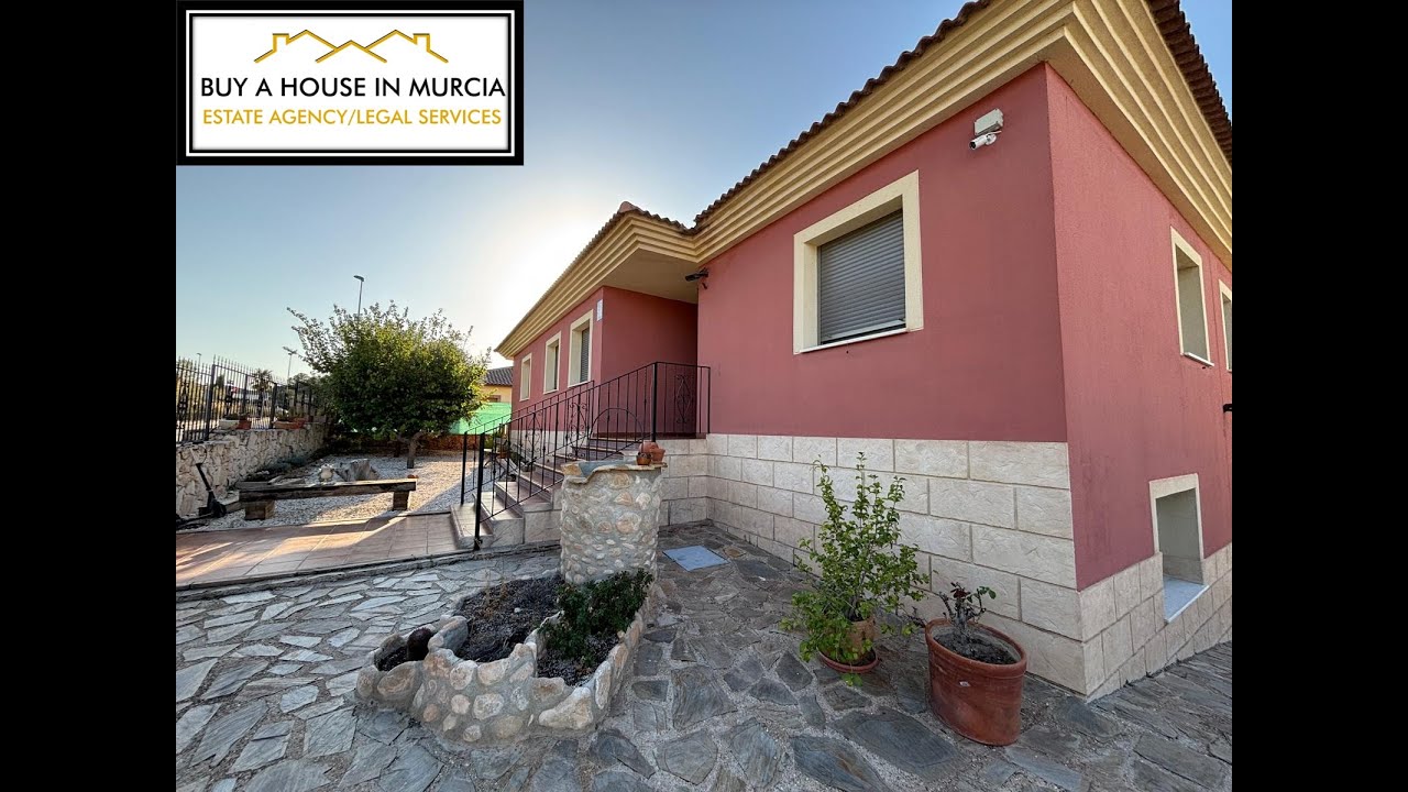 LUXURY 3 BEDROOM VILLA FOR SALE IN CALASPARRA, REGION OF MURCIA.