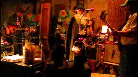 "Werewolves of London", Catacombs Halloween party, 2003