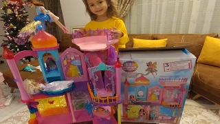 Barbie Gökkuşağı Krallığı Şatosu Oyun Seti açtık , eğlenceli çocuk videosu