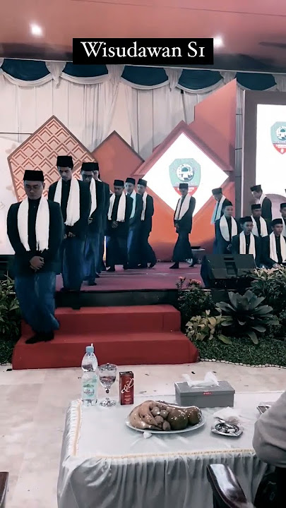 Wisudawan Ma'had Ali Marhalah Ula Pondok Lirboyo #santri #lirboyo