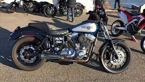 Harley Davidson Compilation Wheelies Drifting twin cam dynatek rev limiter burnouts