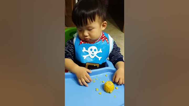 Q寶寶吃飯吃到睡著了