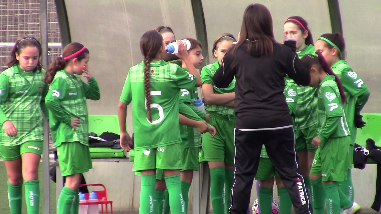 #UECornellàTV | El futbol femení batega amb més força que mai