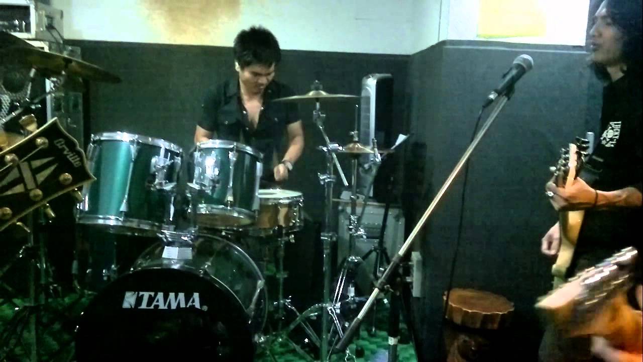 Fly to the sky - ALPHA Pratice