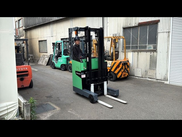 R-083 トヨタRinova（リノバ）0.9t電動リーチフォークリフト 8FBRK9