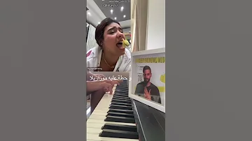 مكرونة باشاميلا و حاطة عليه موزاريلا 