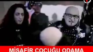 Misafir Çocuğu Odama Girince Ben