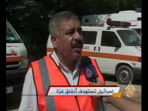 إسرائيل تستهدف أنفاق غزة