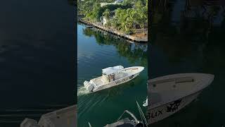 Seavee 32 Ft Wrapped In The Colors Of Warbux