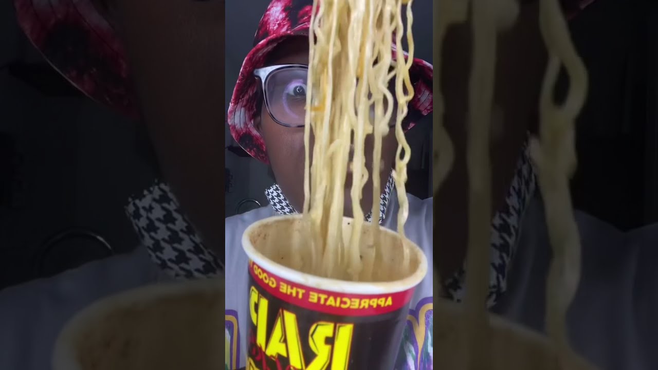 TRYING FAMOUS RAPPERS New Rap Snacks 