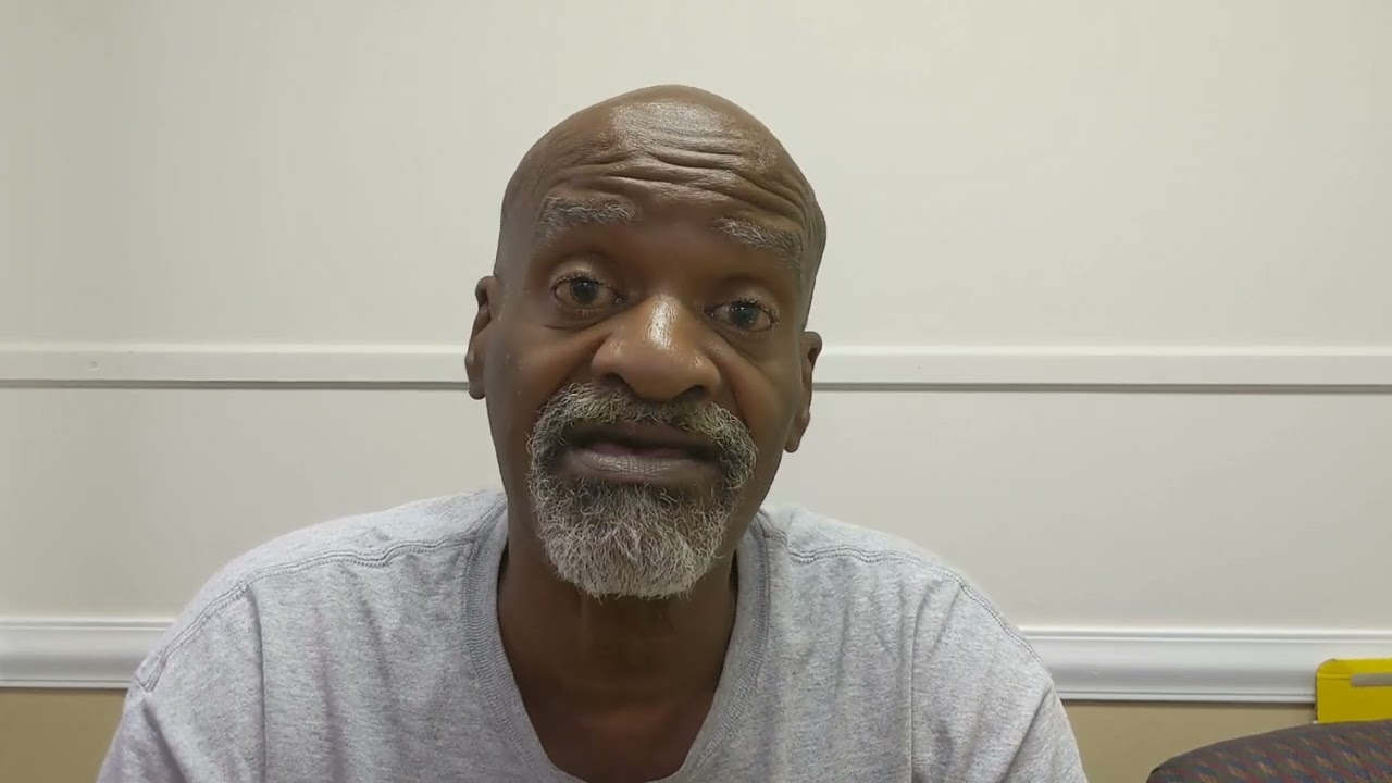 ESP. 2 FLEECEJOHNSON BOOTY WARRIOR TALKS, #msnbc #boondocks. TEETH? TORTURED? SHOT???? 😳