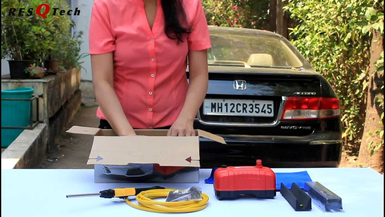 ResQTech Red Submersible Rechargeable Battery Car Washer