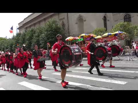 Steuben Day Parade~NYC~2023~Draufganger Guggis~NYCParadelife