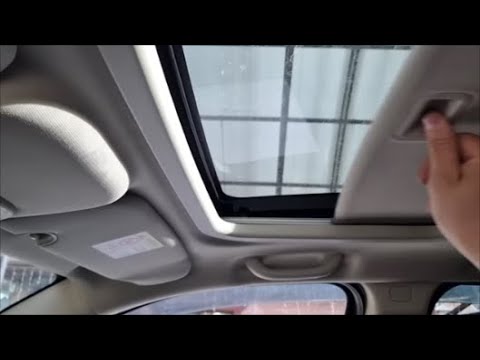 Течёт люк в автомобиле?