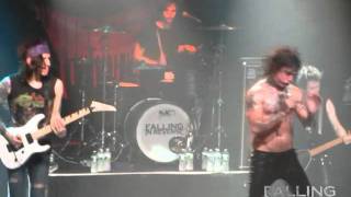 Falling In Reverse -  The Drug In Me Is You (Live). THE DRUG IN ME IS YOU Tour 2012