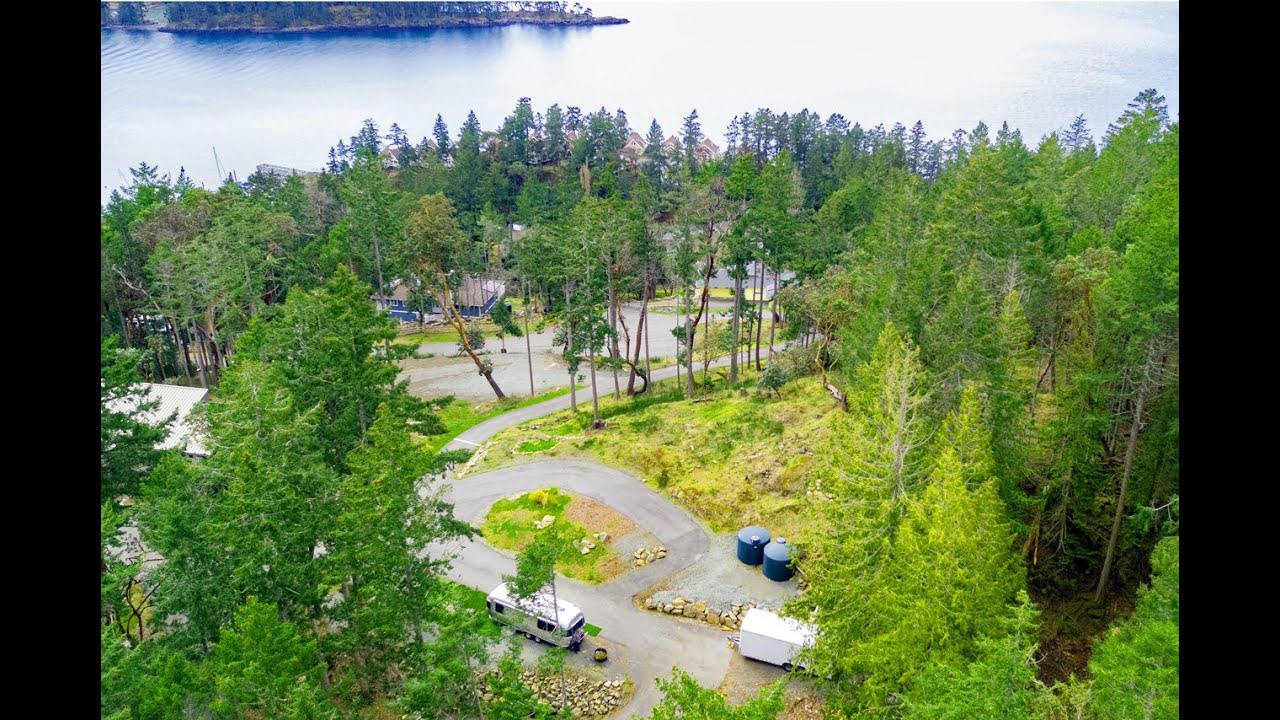 Ocean View Acreage on lovely Pender Island