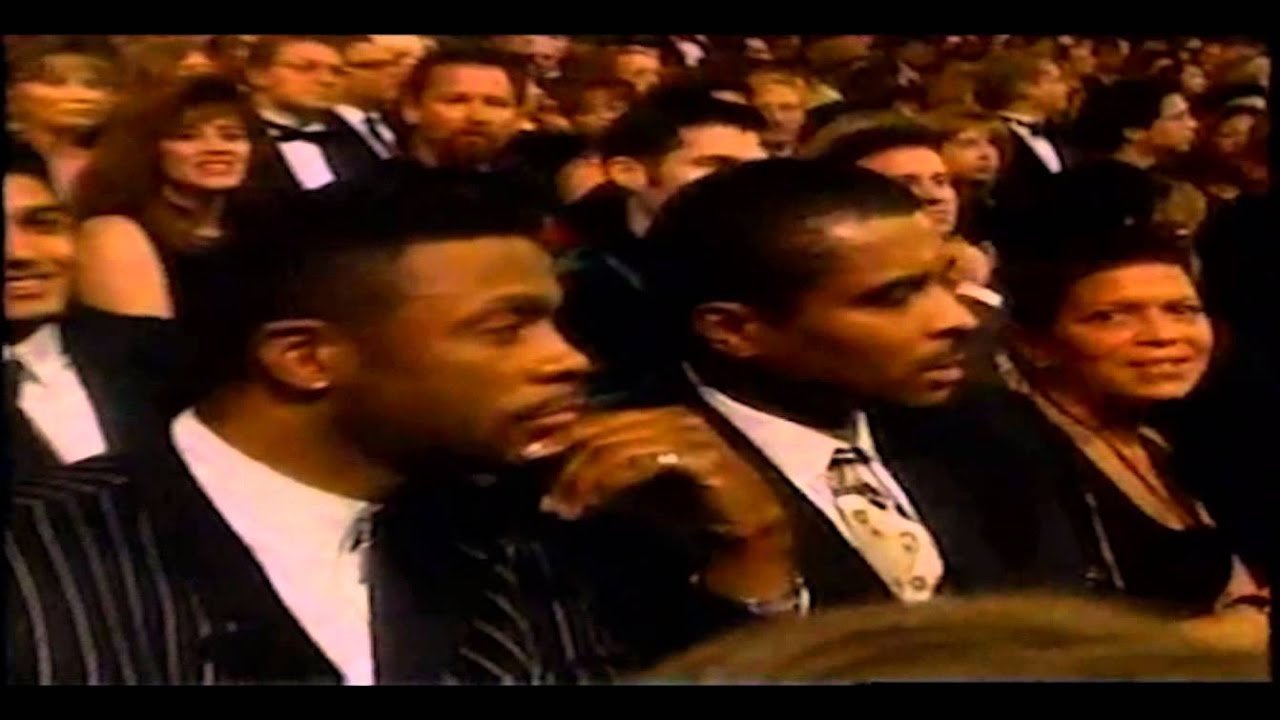 Keith Sweat ( @OGKeithSweat ) Salutes Marvin McIntyre ( @ThaMarvelous1 ) at Award Show