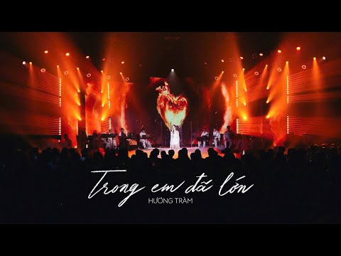 trong em đã lớn - HƯƠNG TRÀM | Live at “Phao Cuu Sinh - The Showcase"