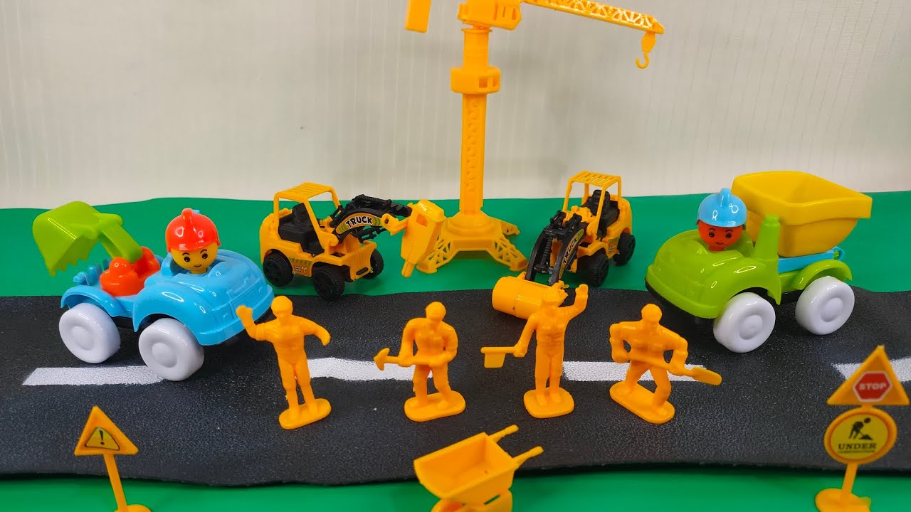 Unboxing excavator toys and other heavy equipment vehicles - YouTube