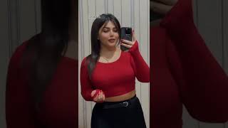 Theelia Defining Modern Lifestyle, Digital Confidence, Visual Storytelling, Fashion Inspiration