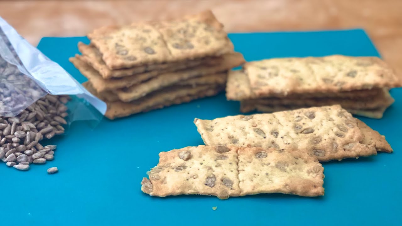 CRACKERS FATTI IN CASA | CRICUCINA