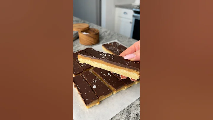 6 Ingredient Healthy Twix Bars (gluten-free & vegan!) thumbnail