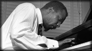 Video thumbnail of "Thelonious Monk - Everything Happens to Me"