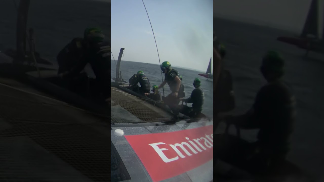 Even the Bonds Flying Roos couldn’t believe it when France SailGP Team rudder went flying 😱