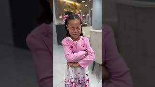 Papá Rompe El Teléfono De Su Hija