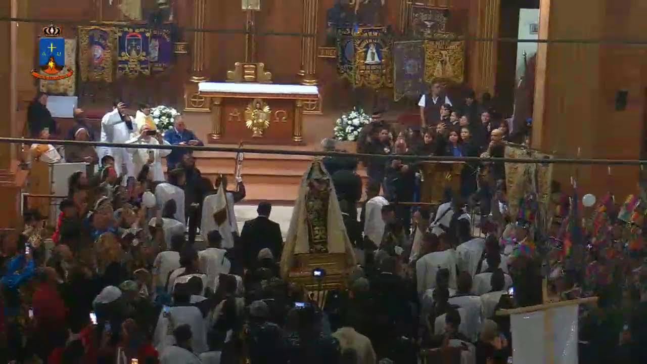 Solemne Eucaristía de Vísperas