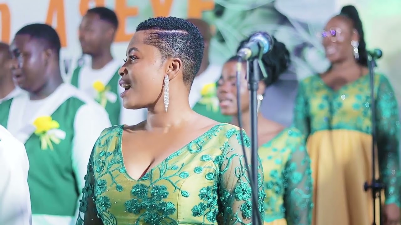 Aseye nedi, Chorale Ruben Adidogomé Lomé, Composé par Assaf K. KUSIAKU