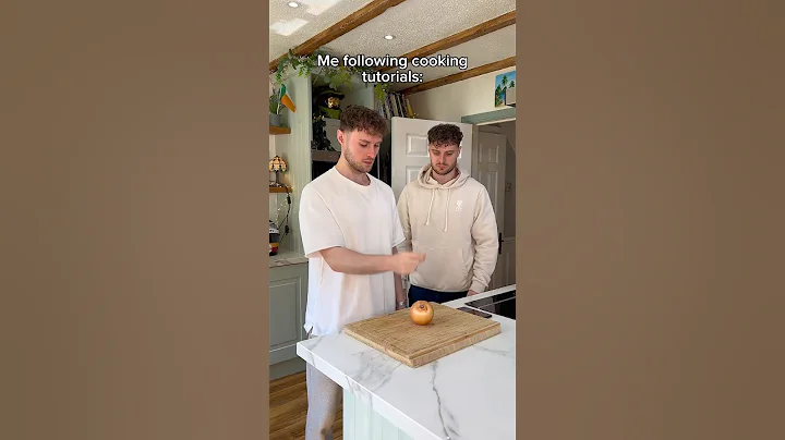Me Following YouTube Cooking Tutorials 😂 thumbnail