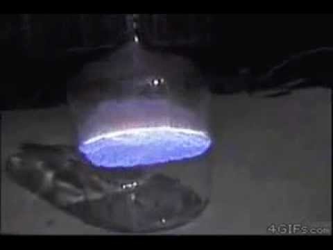 Must watch awesome chemical reactions .. don't miss it at any chance!