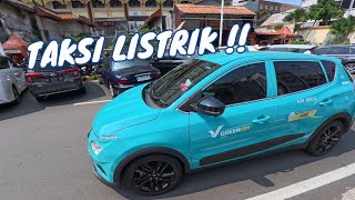 Tanya-Tanya Supir Taksi Green SM: Enak Nggak Sih Pakai Mobil Listrik?