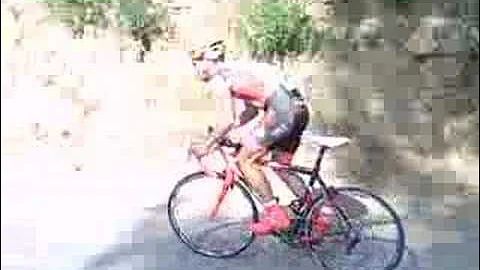 Neil starts the San Dimas TT