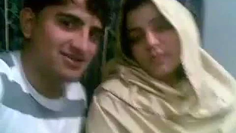 Afghan gril Kabul real kissing boy frined