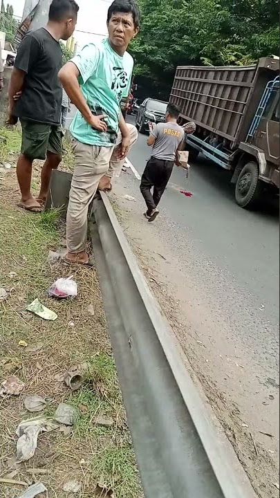 BOCAH SEKOLAH NGE BM JATOH KELINDES DI BITUNG KOLONG TOL TANGERANG#tragedi