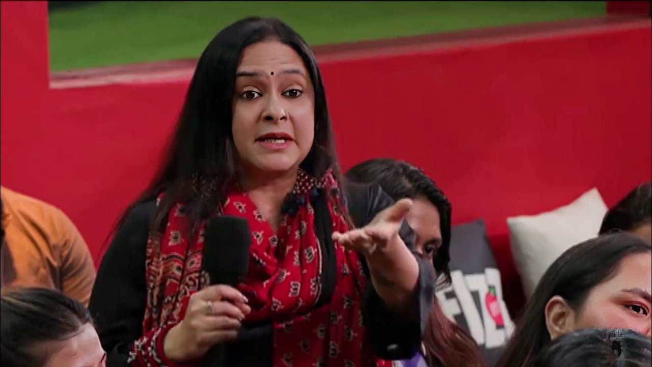 Bigg boss 19 press conference desi pataka question to farhana amaal big fight between gaurav farhana