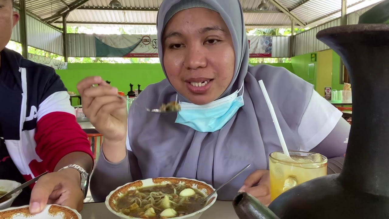 Soto mula ngeno atau soto sasak !!! ini sih enaaak bangeet kalian kudu wajid coba ❗️❗️