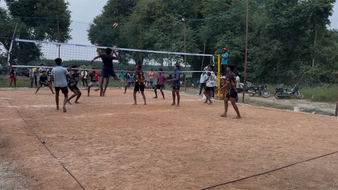 10-01-2026 Volleyball Match in Agaram 1 Round - Tirukovilour (Vettavalam - FEC Vs Keeranur - TVM) 